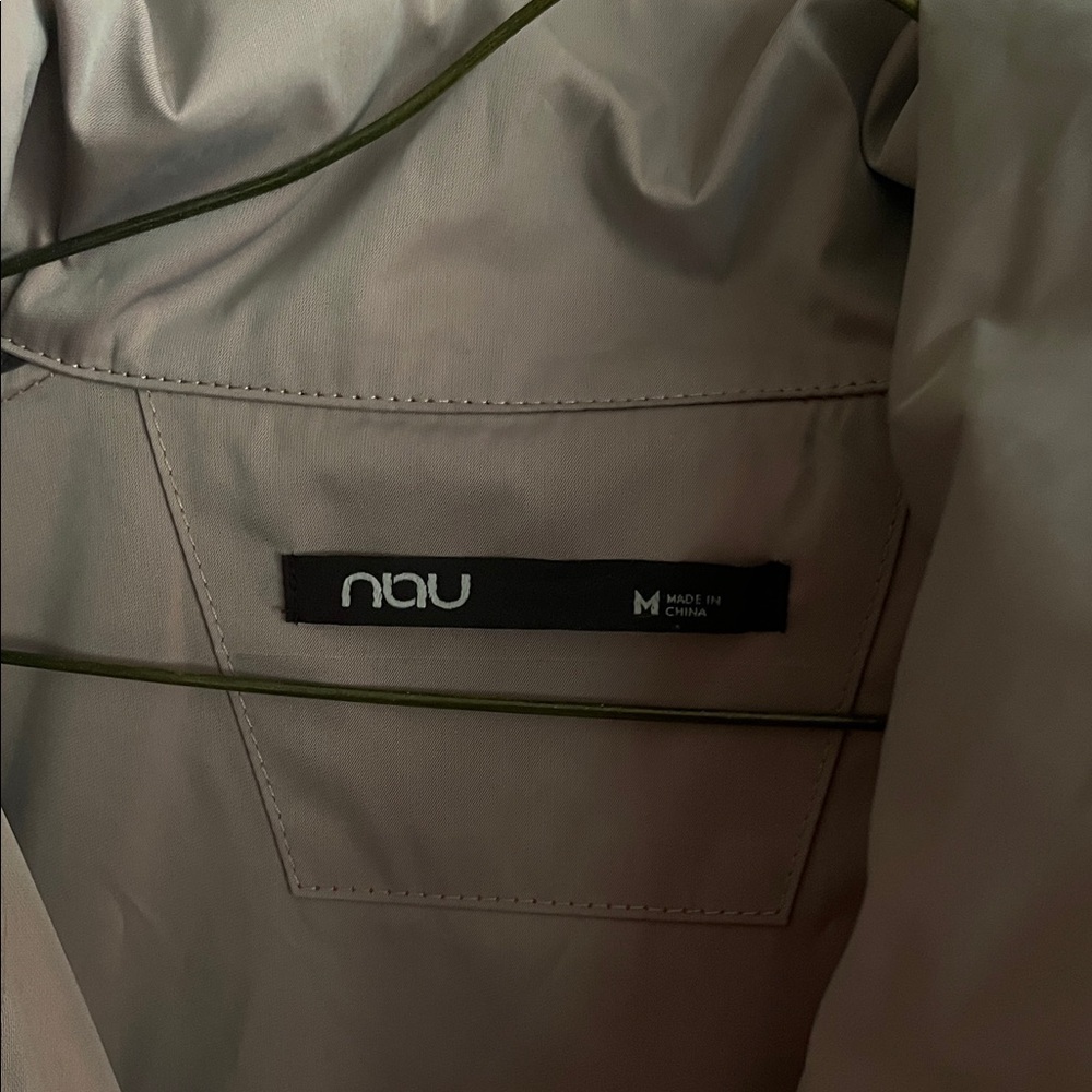 NAU WOMENS MEDIUM TRENCH RAINCOAT - Picture 3 of 7